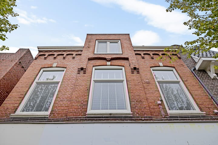 Photo 43 of Waterstraat 26