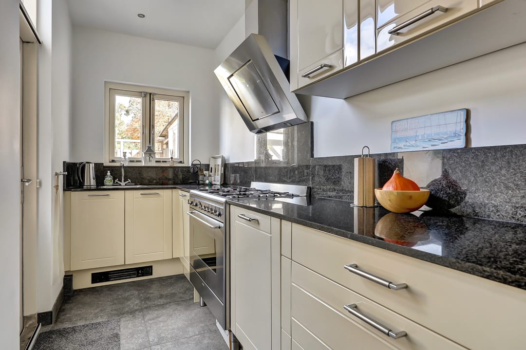 Foto 13 van Naaldwijkseweg 222