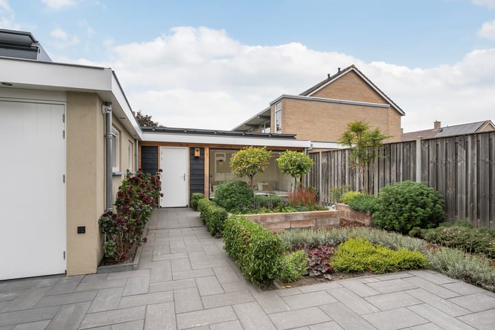 Foto 29 van Koningin Julianastraat 37