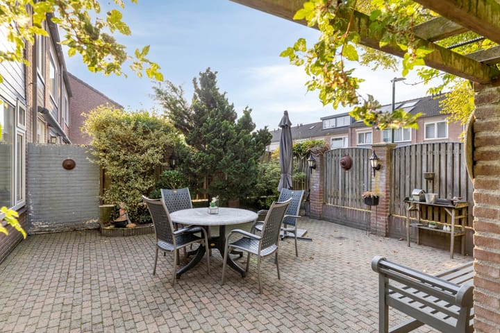 Foto 4 van Fresiahof 21