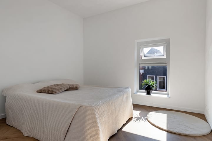 Foto 26 van Solwerderstraat 38-A