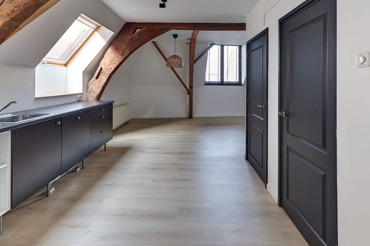 Photo 6 of Donkerstraat 46-7