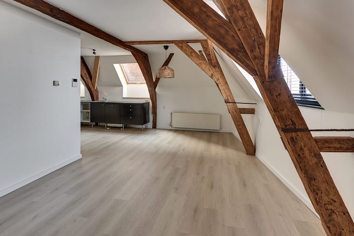 Photo 11 of Donkerstraat 46-7