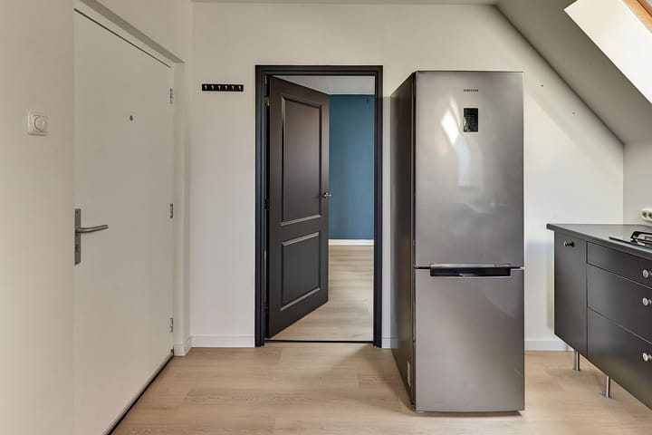 Photo 14 of Donkerstraat 46-7