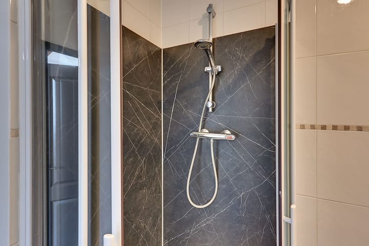 Photo 22 of Donkerstraat 46-7