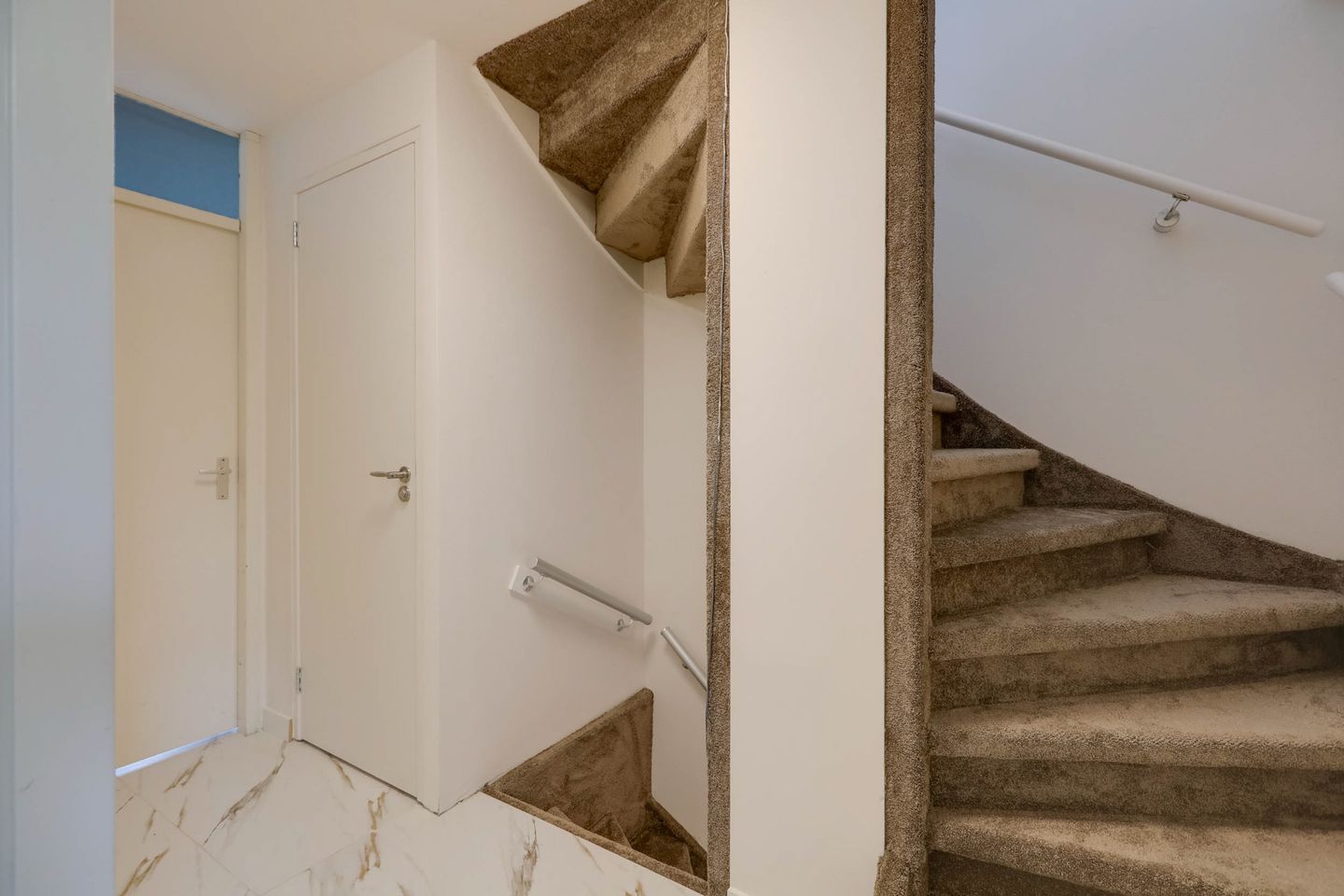 Foto 35 van Waterhoenstraat 13