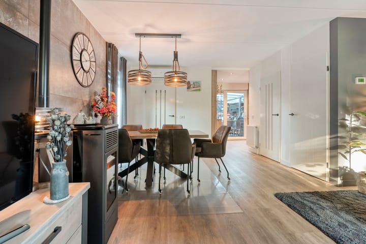 Foto 12 van Taxus 24