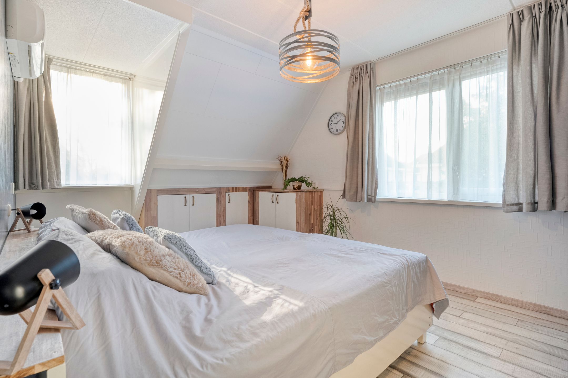 Foto 21 van Taxus 24