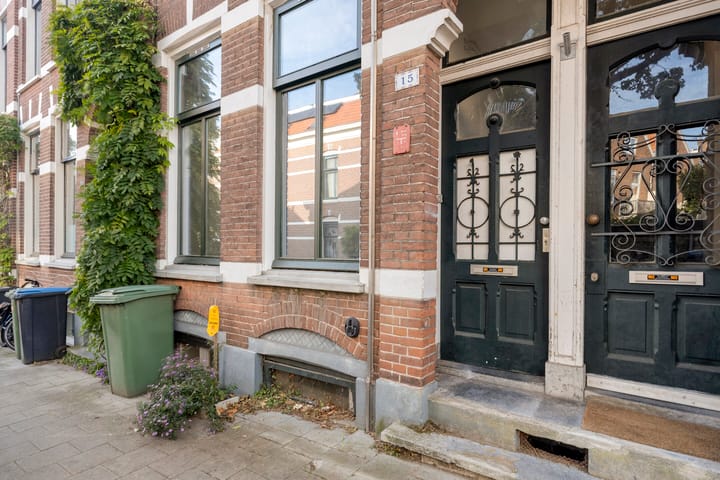 Foto 2 van Verhuellstraat 15