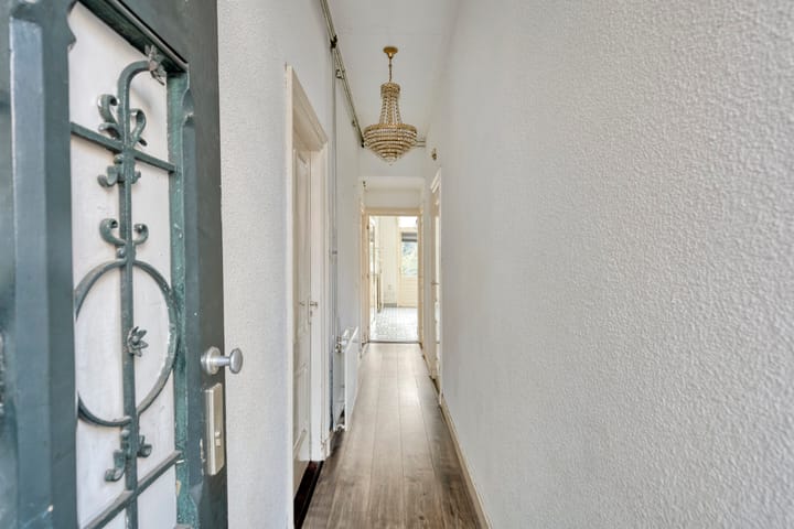 Foto 9 van Verhuellstraat 15