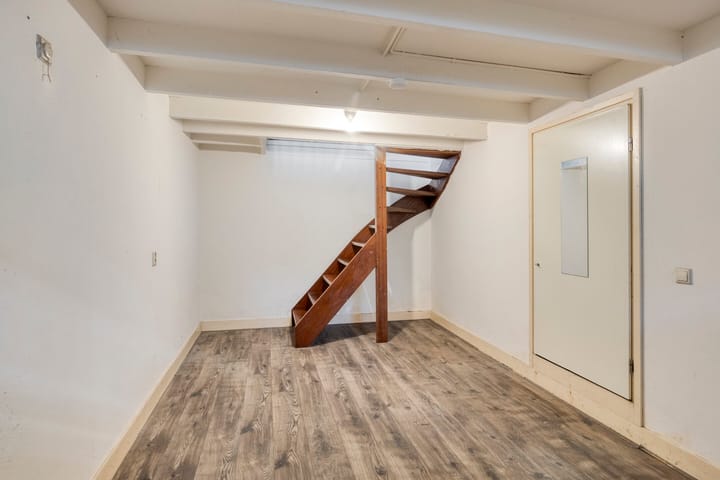 Foto 20 van Verhuellstraat 15