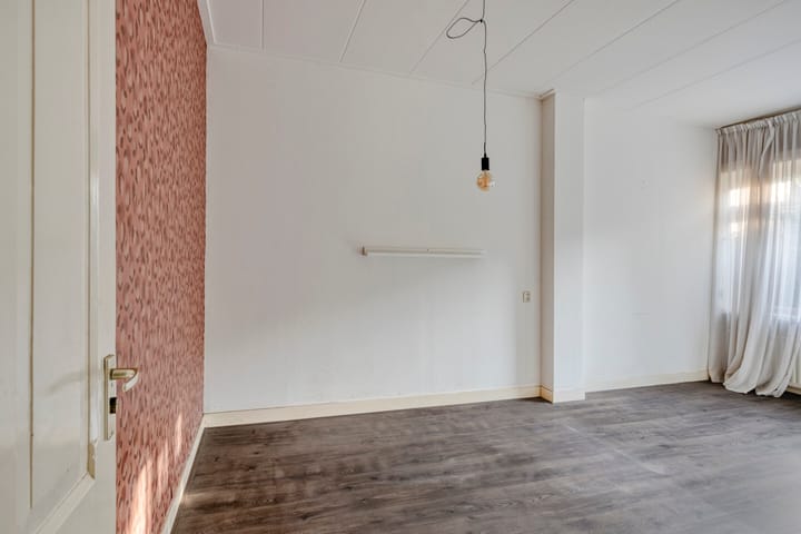 Foto 5 van Verhuellstraat 15