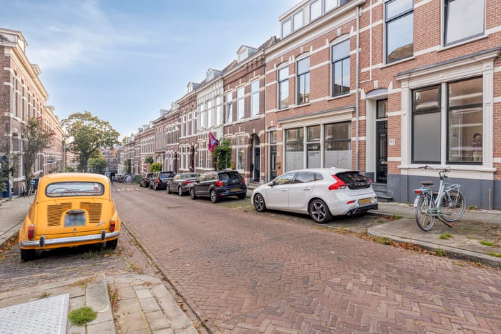 Foto 30 van Verhuellstraat 15