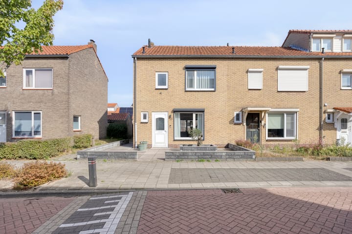 Foto 8 van Katoenstraat 10