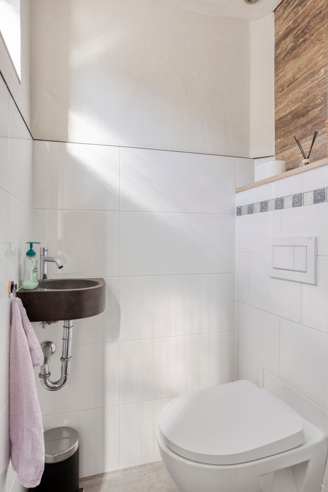 Photo 11 of Katoenstraat 10