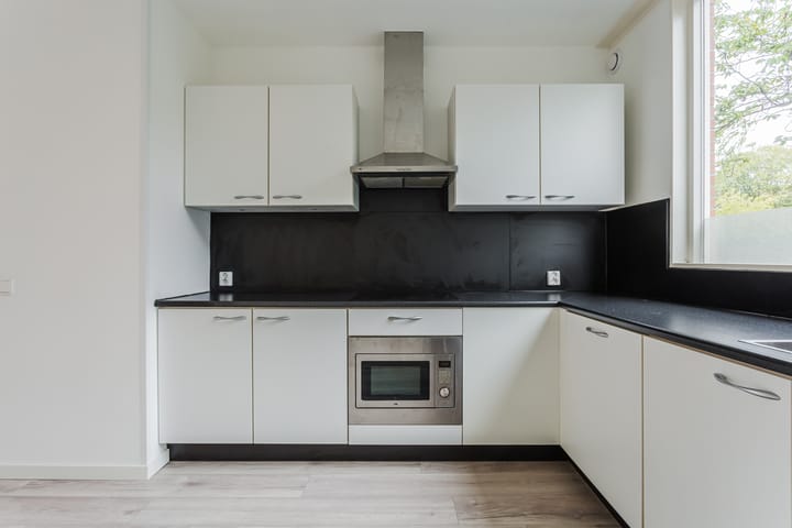 Foto 10 van Almelostraat 37