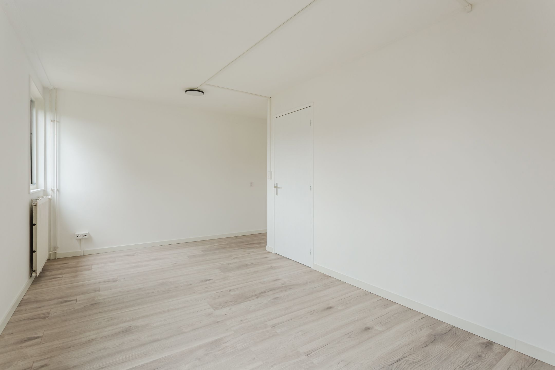 Foto 15 van Almelostraat 37