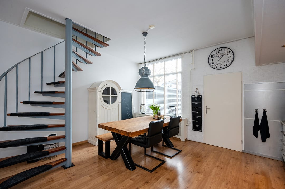 Foto 8 van Raadhuisstraat 114