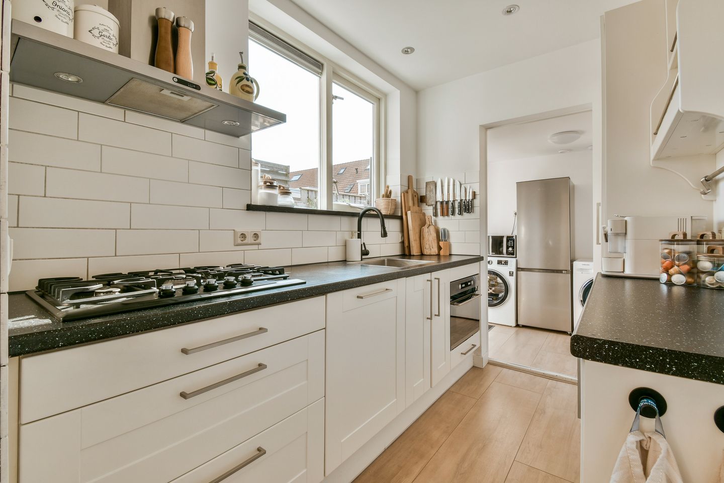 Foto 4 van Deken Waarestraat 40