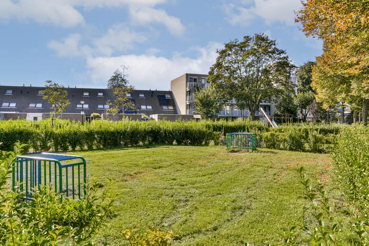 Photo 20 of Deken Waarestraat 40