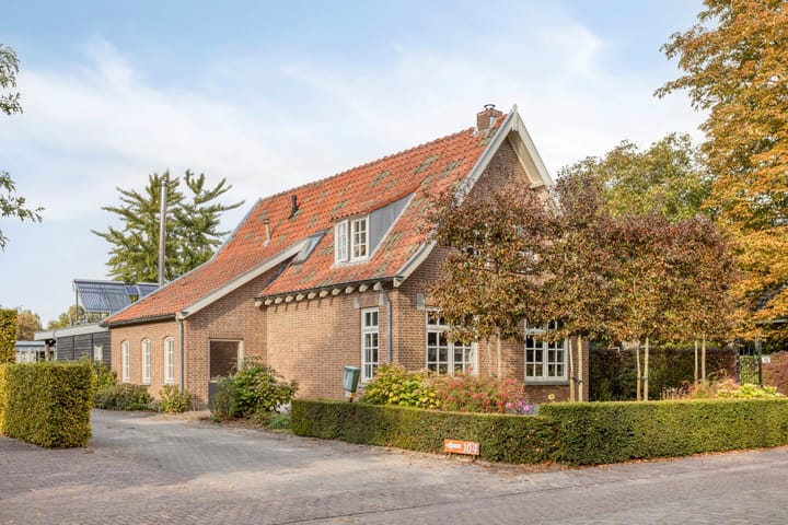 Foto 1 van Haarsteegsestraat 102