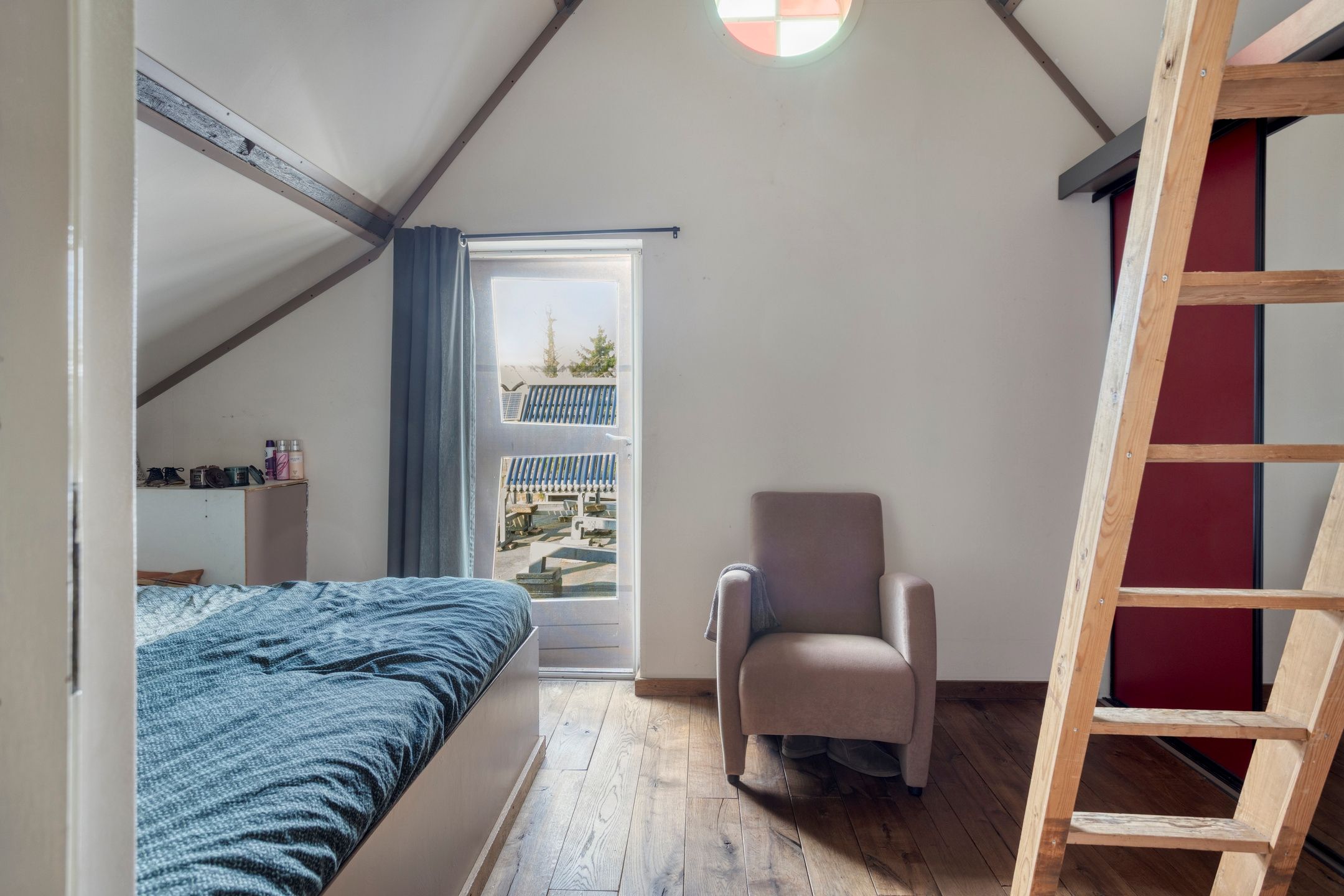 Foto 24 van Haarsteegsestraat 102