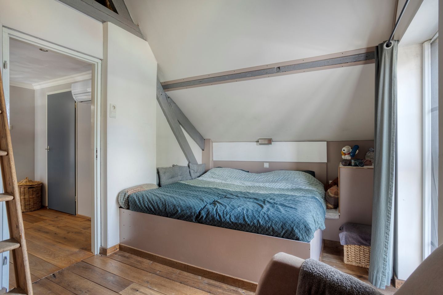 Foto 25 van Haarsteegsestraat 102