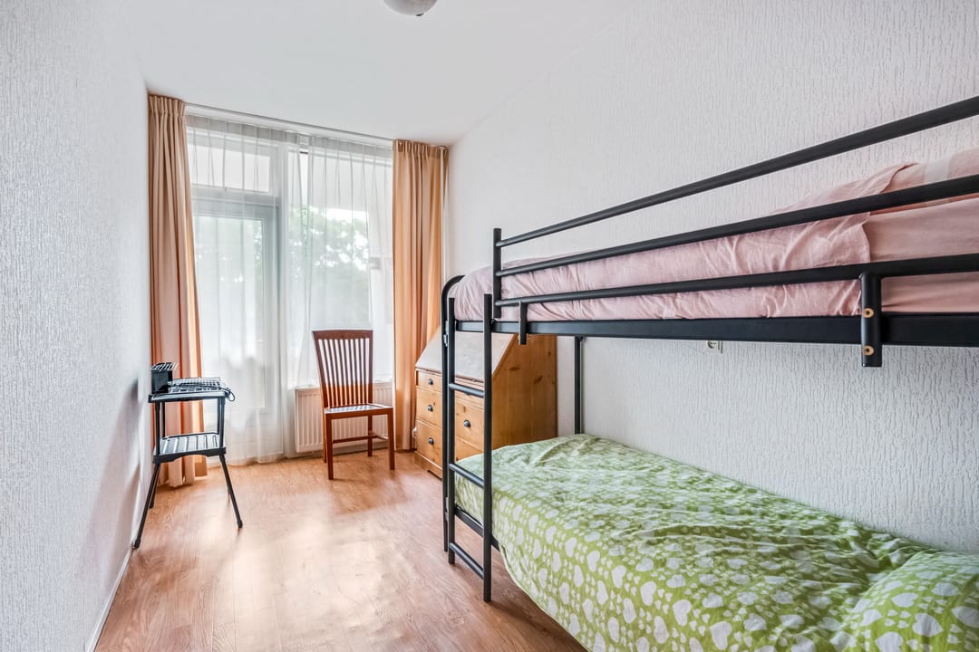 Foto 10 van Van der Hagenstraat 545