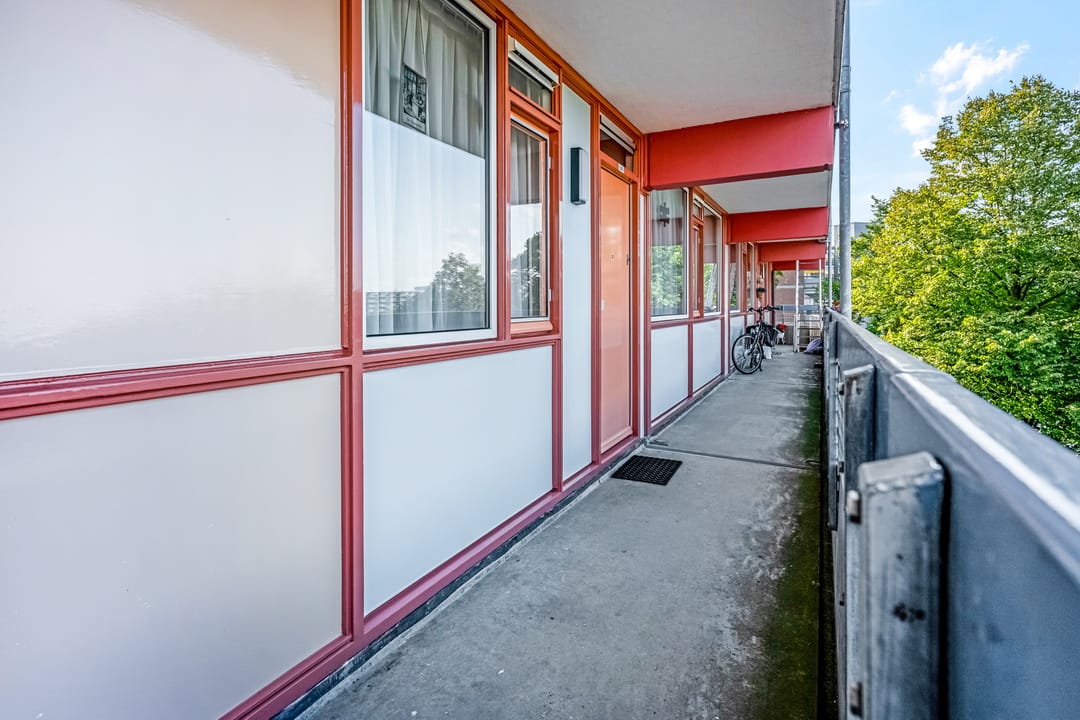 Foto 15 van Van der Hagenstraat 545