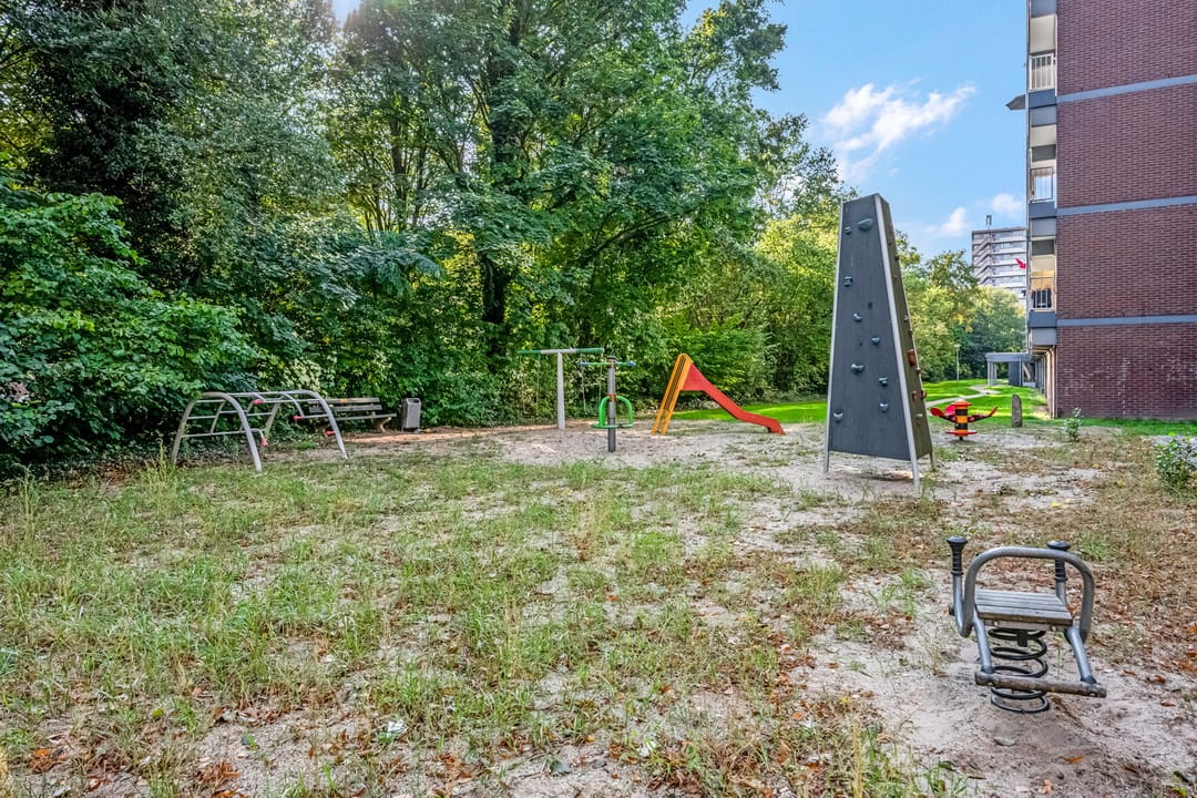 Foto 17 van Van der Hagenstraat 545