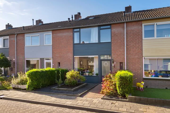 Foto 1 van Rutgher Jacobsstraat 25