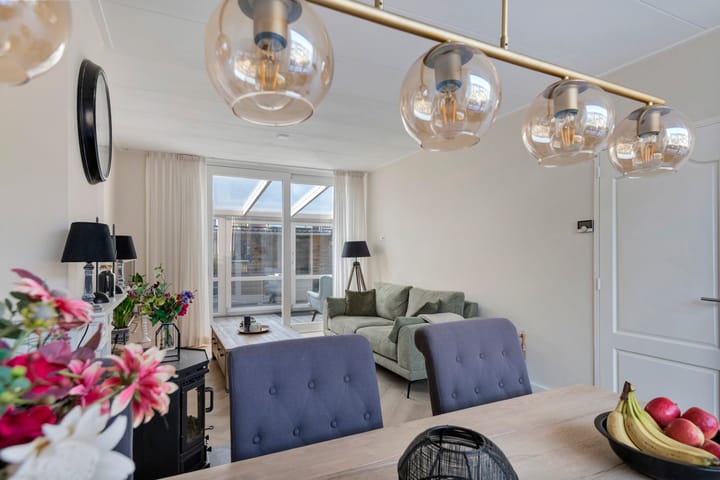 Foto 13 van Rutgher Jacobsstraat 25