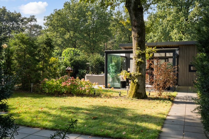 Photo 19 of Hof van Halenweg 2-688