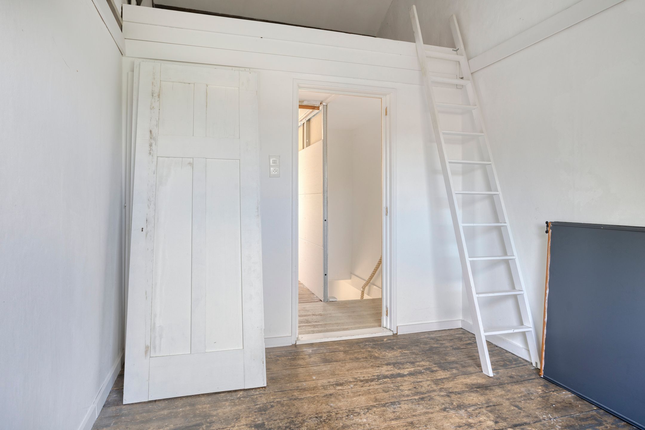 Photo 36 of Oud-Cromstrijensedijk WZ 5