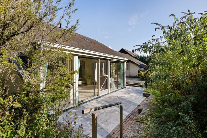 Foto 38 van Larikslaan 5