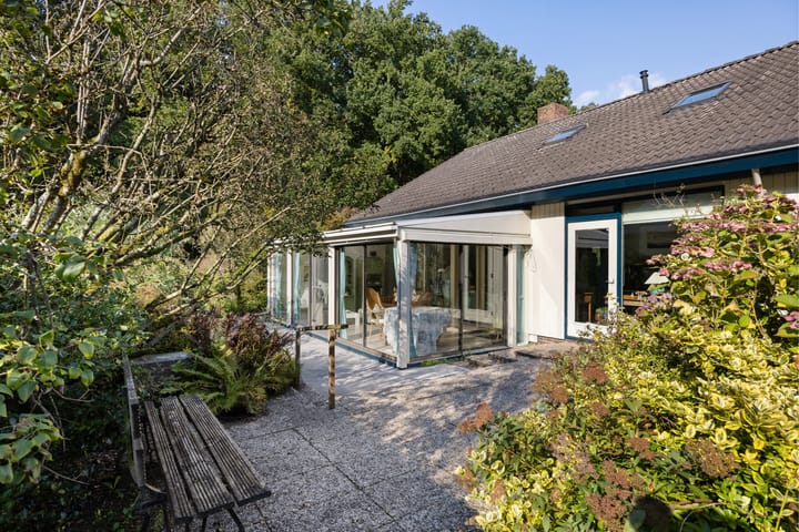 Foto 42 van Larikslaan 5