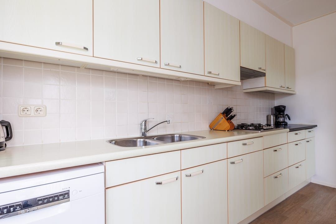 Foto 7 van Burg W E v Weedelaan 12