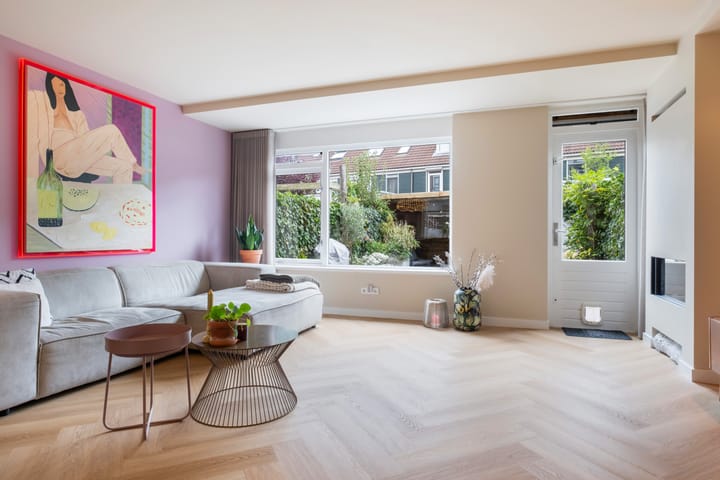 Photo 4 of Ereprijsweide 9