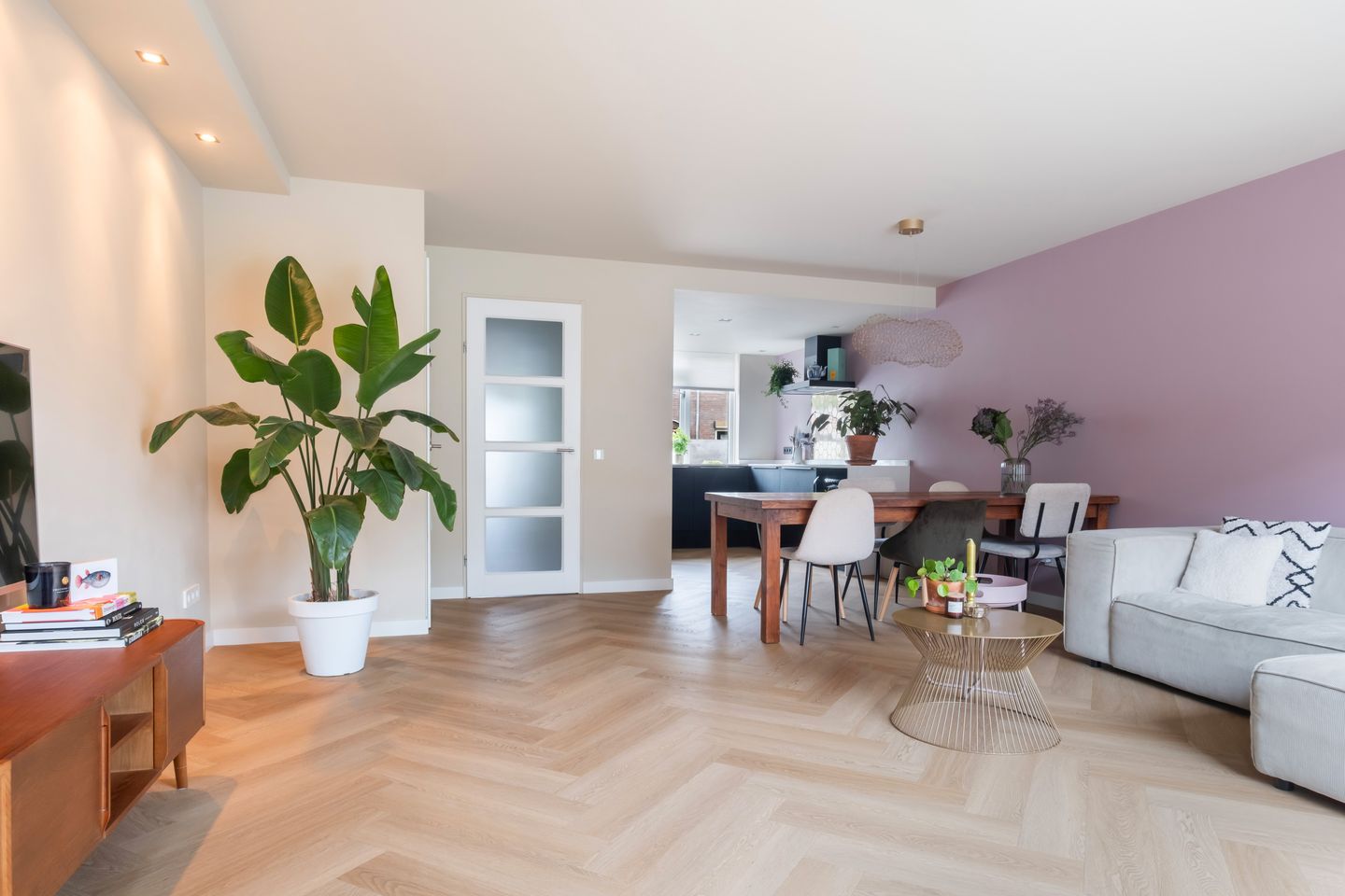 Foto 5 van Ereprijsweide 9