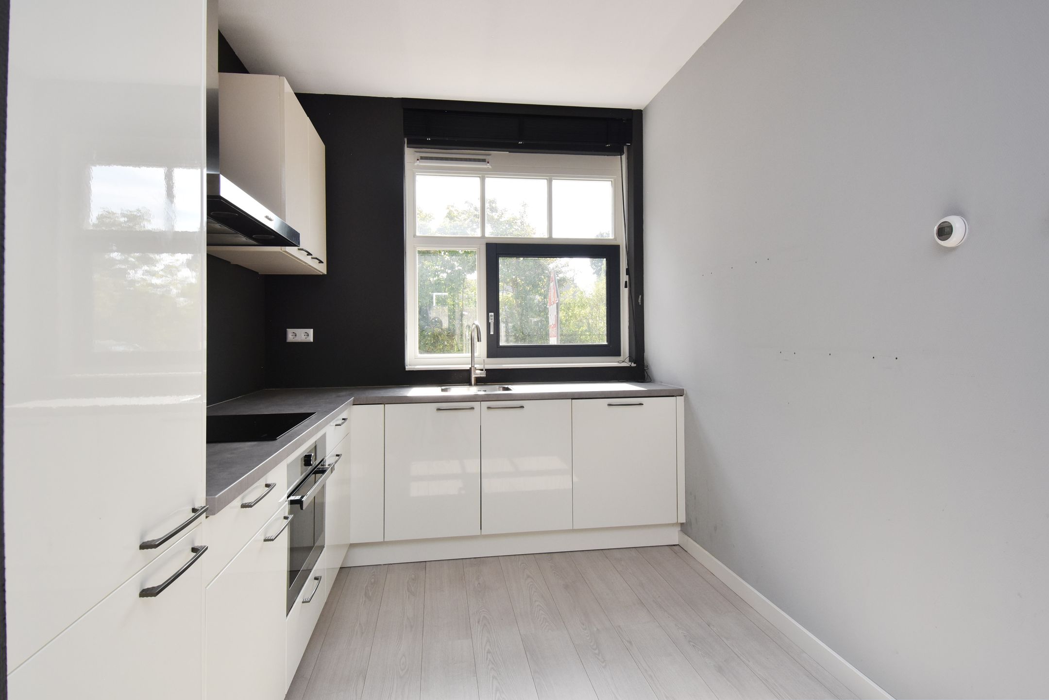 Foto 12 van Burgemeester Hendrixstraat 43