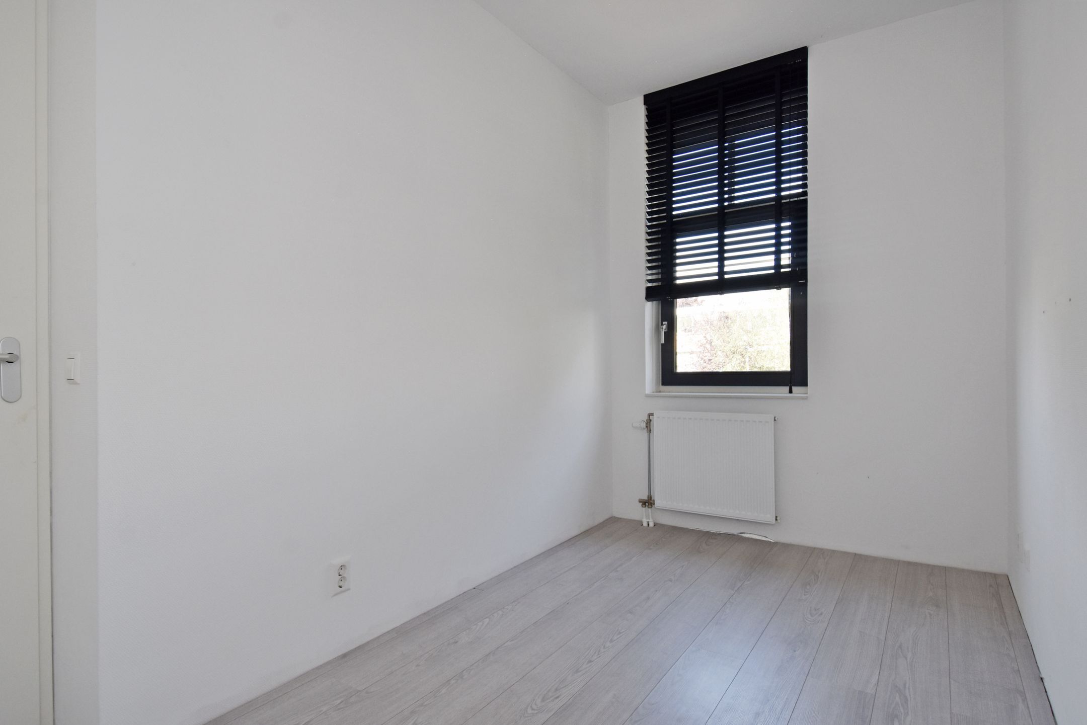 Foto 24 van Burgemeester Hendrixstraat 43