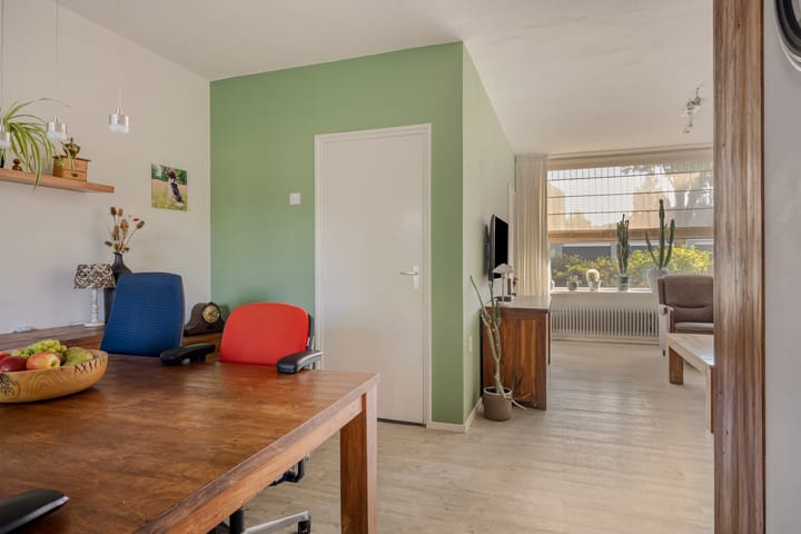 Photo 9 of Voornestraat 49