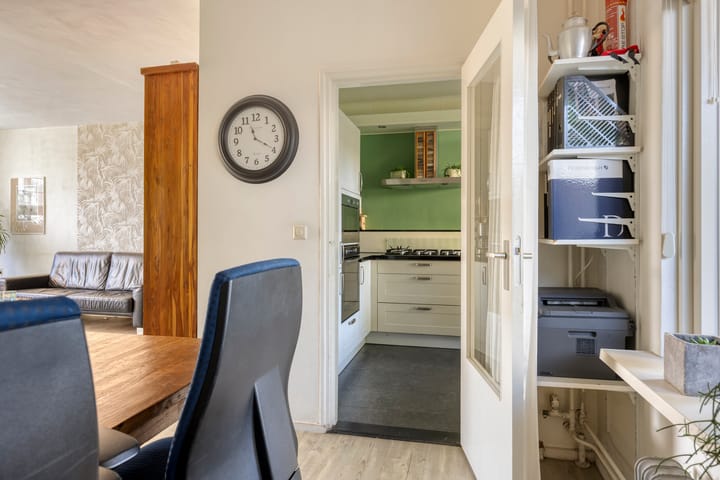 Photo 10 of Voornestraat 49