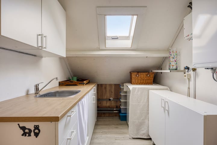 Photo 24 of Voornestraat 49