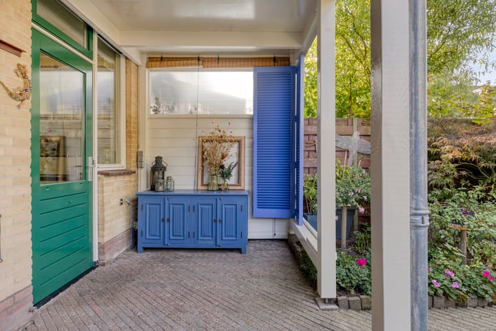 Photo 28 of Voornestraat 49