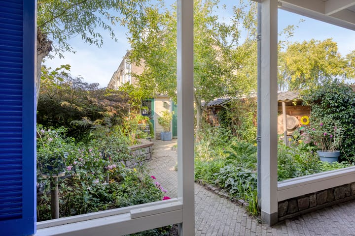 Photo 29 of Voornestraat 49