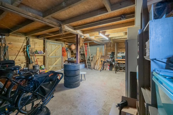 Foto 65 van Dorpsweg 11