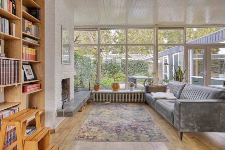 Photo 13 of Mauritslaan 10