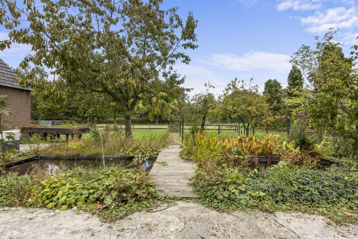 Foto 24 van Woeziksestraat 617