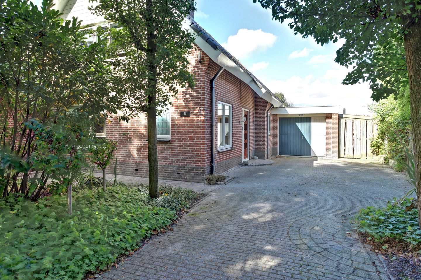 Foto 4 van Pastoor Cleerbesemlaan 9